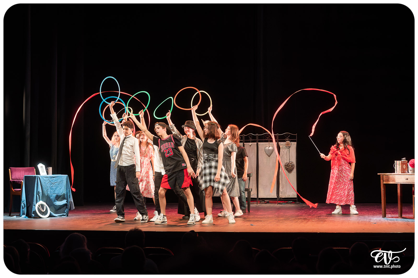 LES FEMMES SAVANTES (ATELIER THÉÂTRE DU COLLÈGE FOCH)